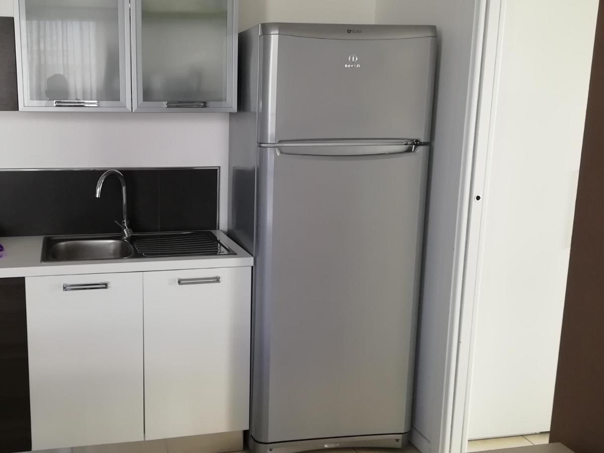 Brezza Da Mare Apartment Rimini Exterior photo